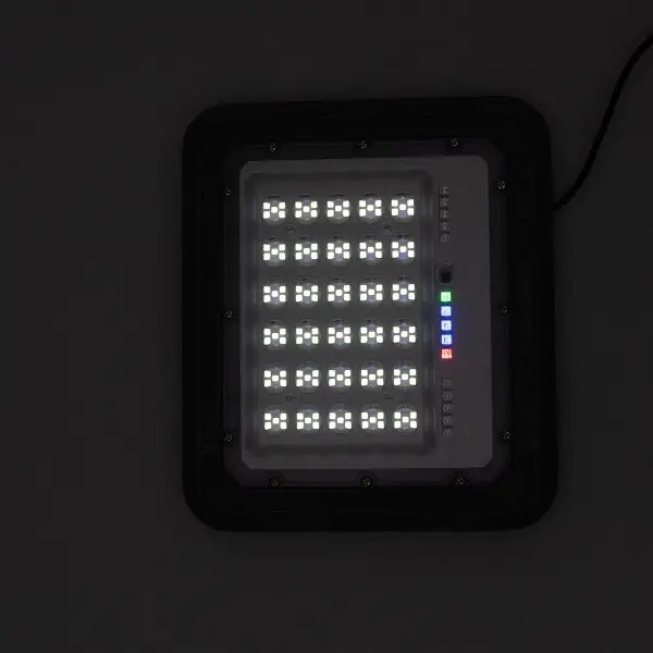 Фото - Фонарь Yiwu 150 LED 100 Вт (HP-5-69)